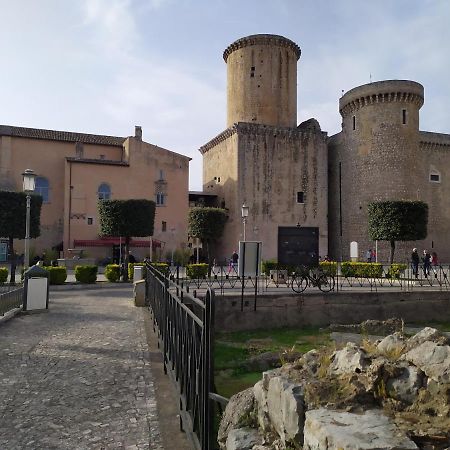 شقة Casa Flora Fondi Centro Storico المظهر الخارجي الصورة